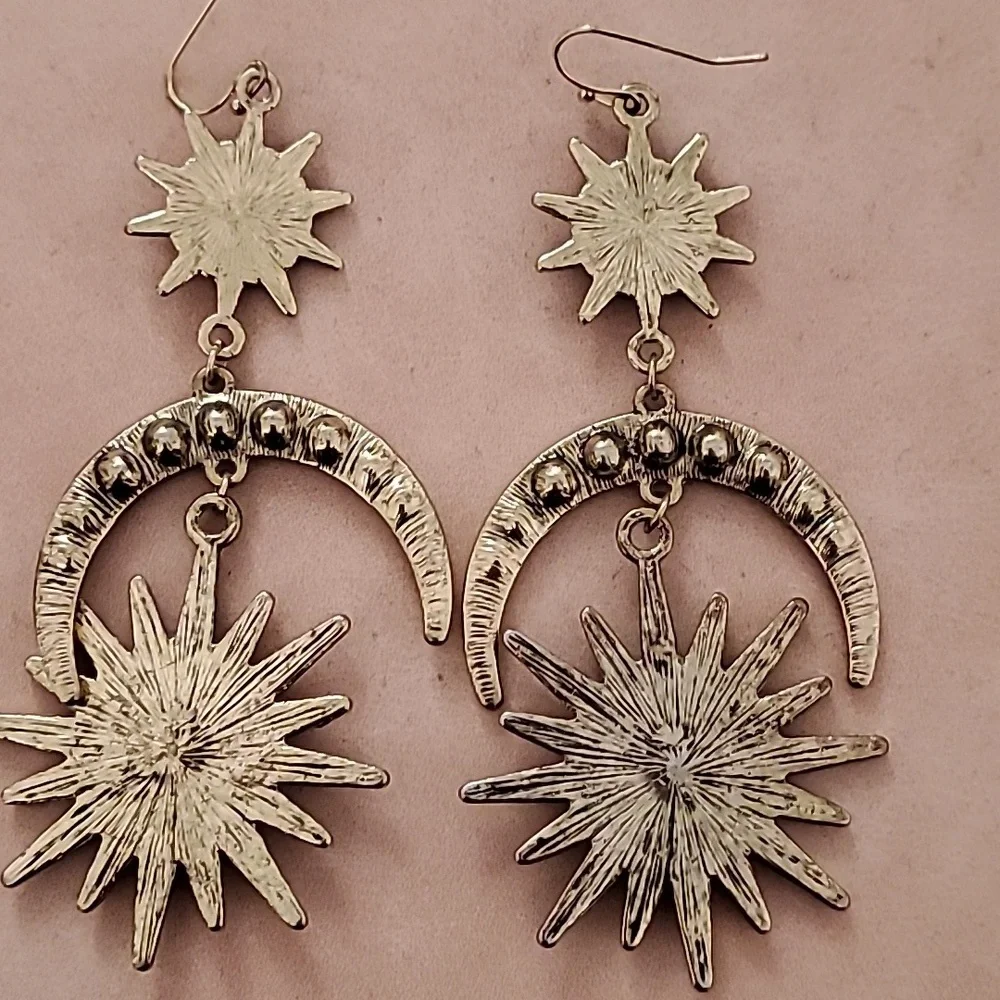 Star & Moon boho inspired earings. - Picture 4 of 4